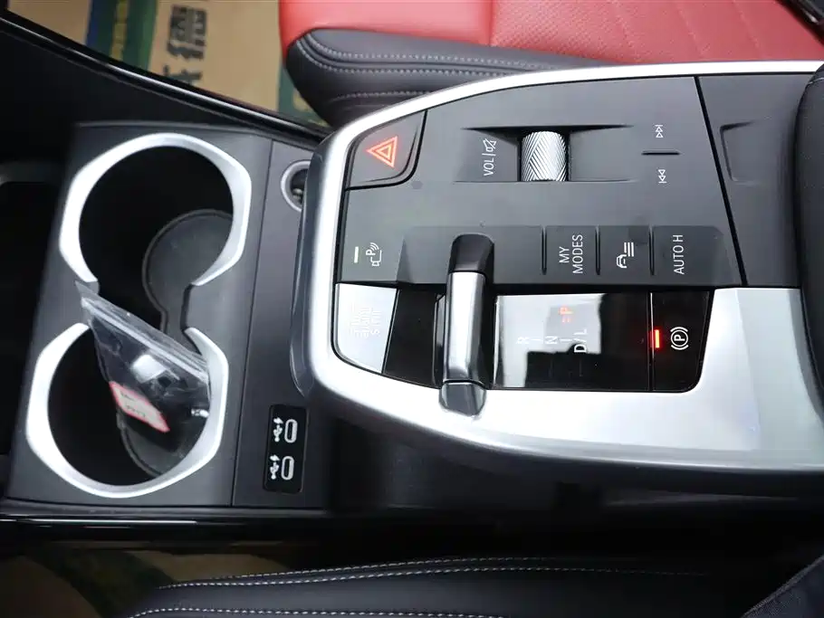 BMW X1 2023 sDrive25Li X Design Package фото 10