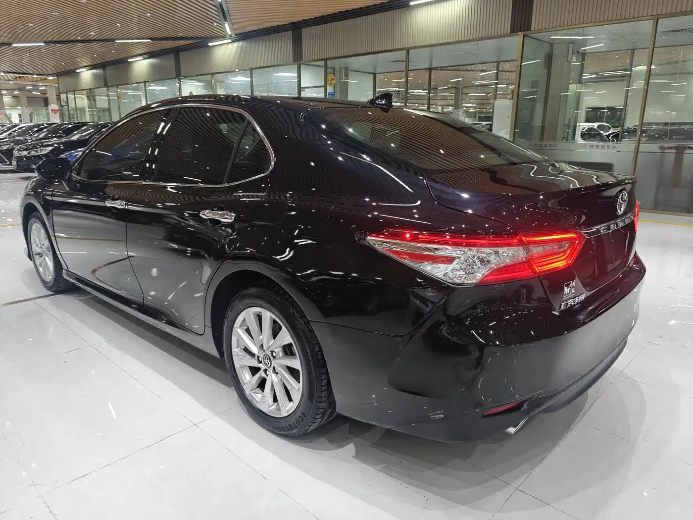 Toyota Camry 2021 2.0G Luxury Edition фото 15