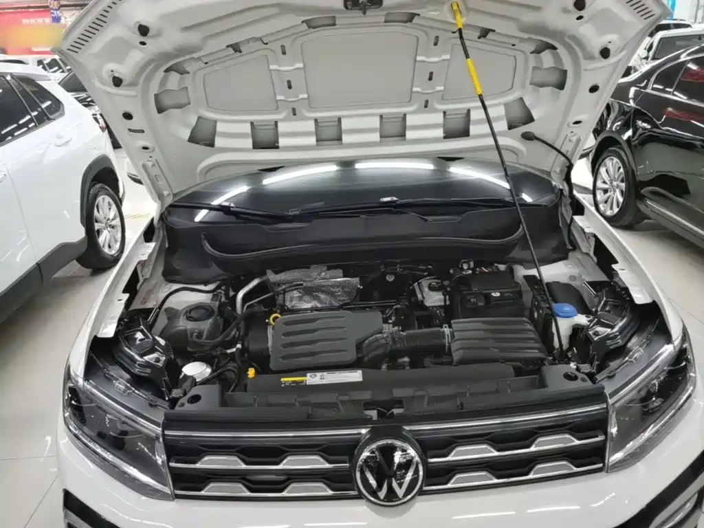 VOLKSWAGEN TU KAI