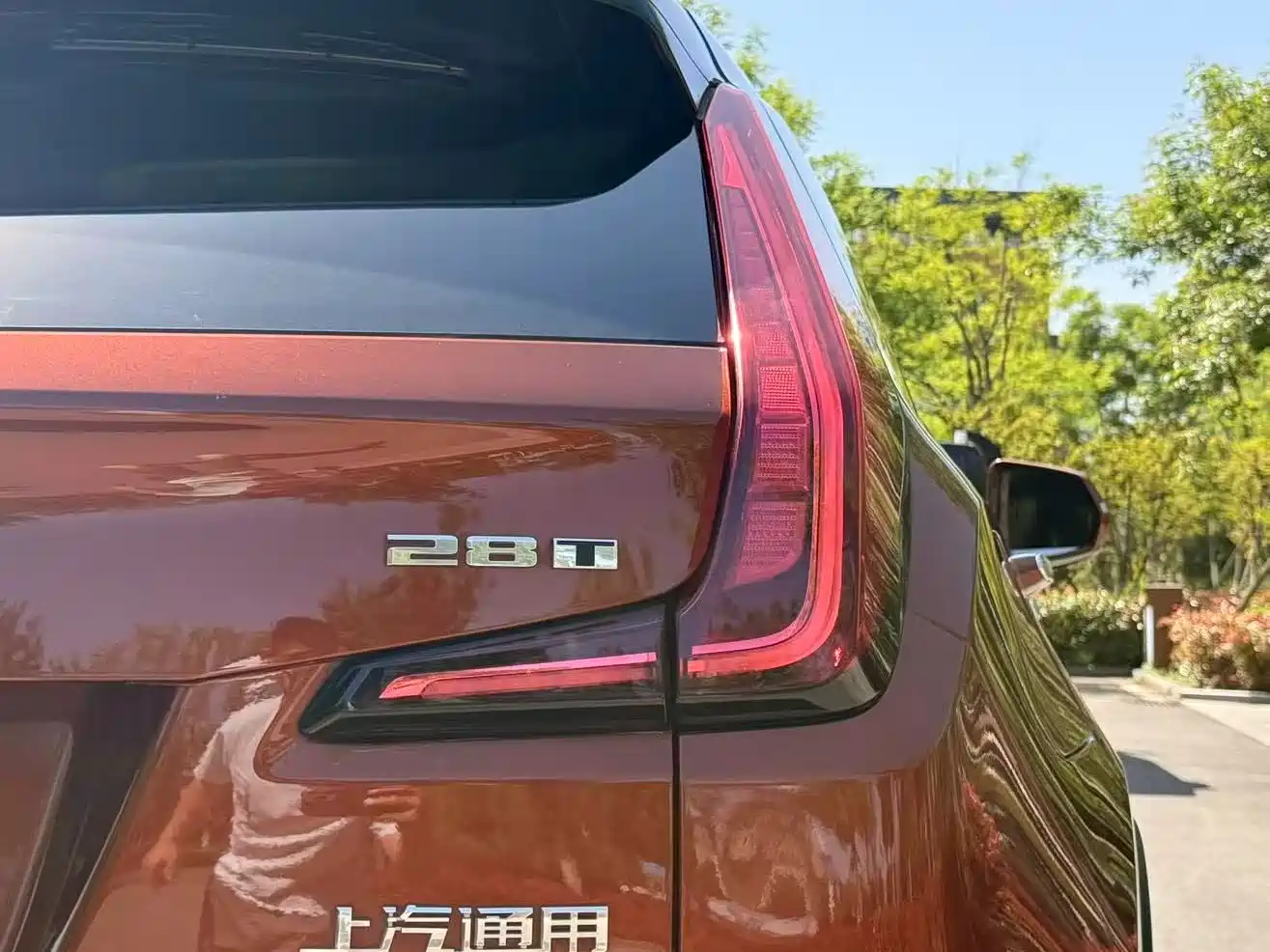 Cadillac XT4 2018 Model 28T 4WD Leading фото 8