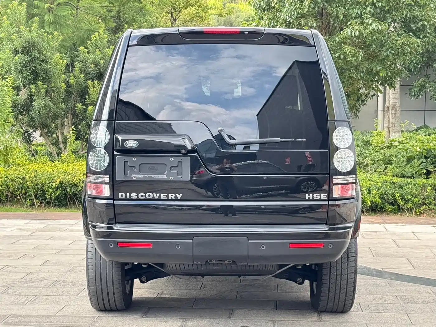 Land Rover Discovery 2015 3.0 SDV6 HSE Diesel фото 16