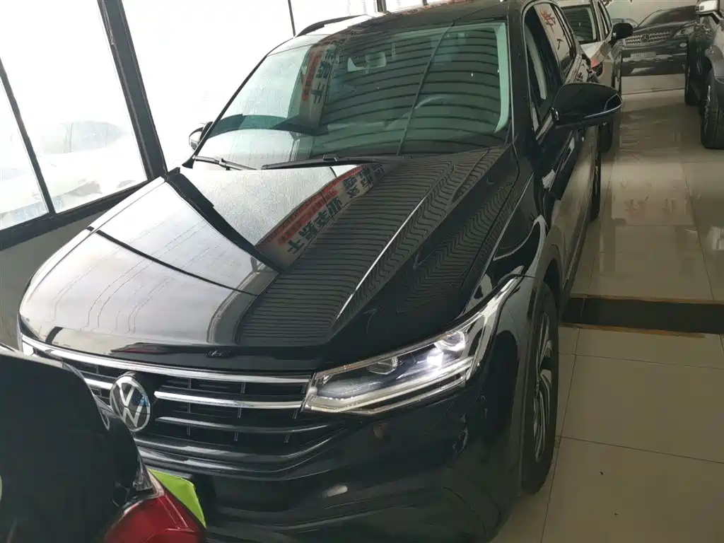 Volkswagen Tiguan L 2025 Model 300TSI Auto 2WD Dragon Edition фото 3