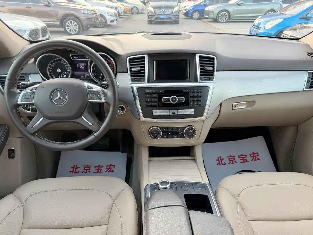 Mercedes-Benz M-Class 2012 Model ML 350 Luxury фото 5