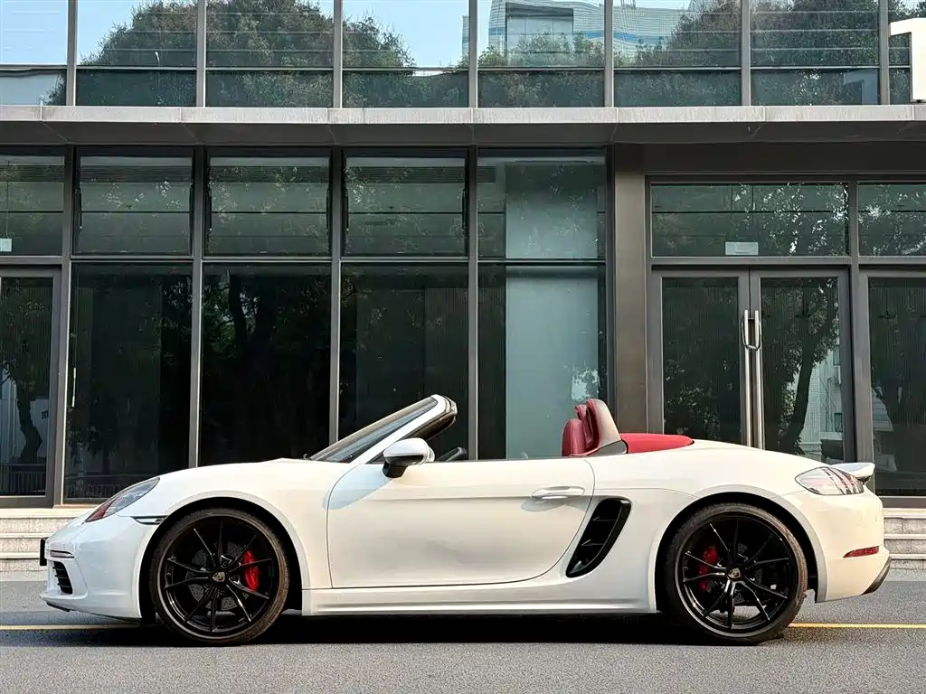 Porsche 718 2018 Boxster 2.0T фото 5