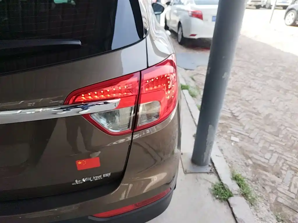 Buick Envision Plus 2016 28T 4WD Elite фото 8