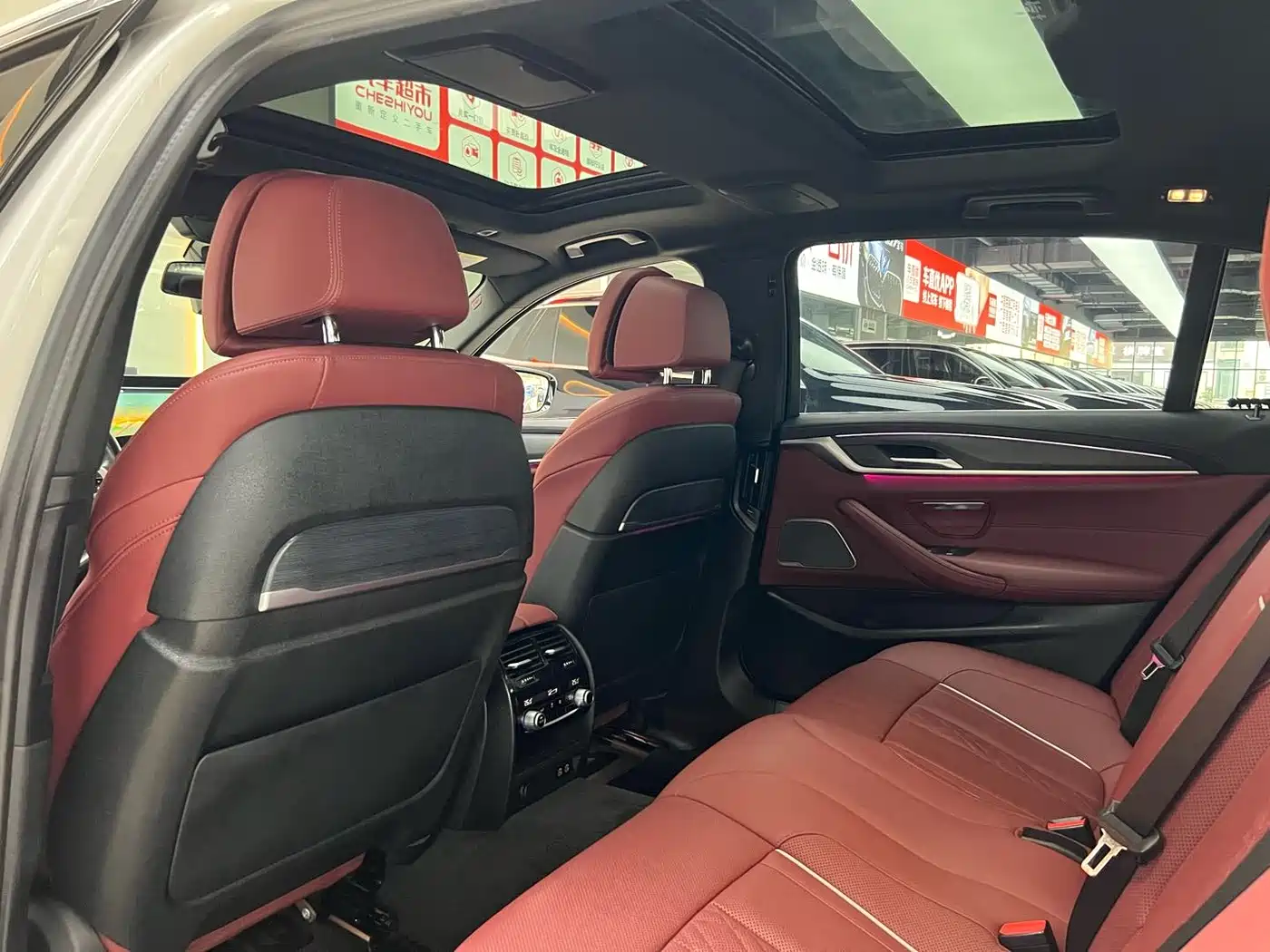 BMW 5 Series 2021 530Li Premium M Sport Package фото 11