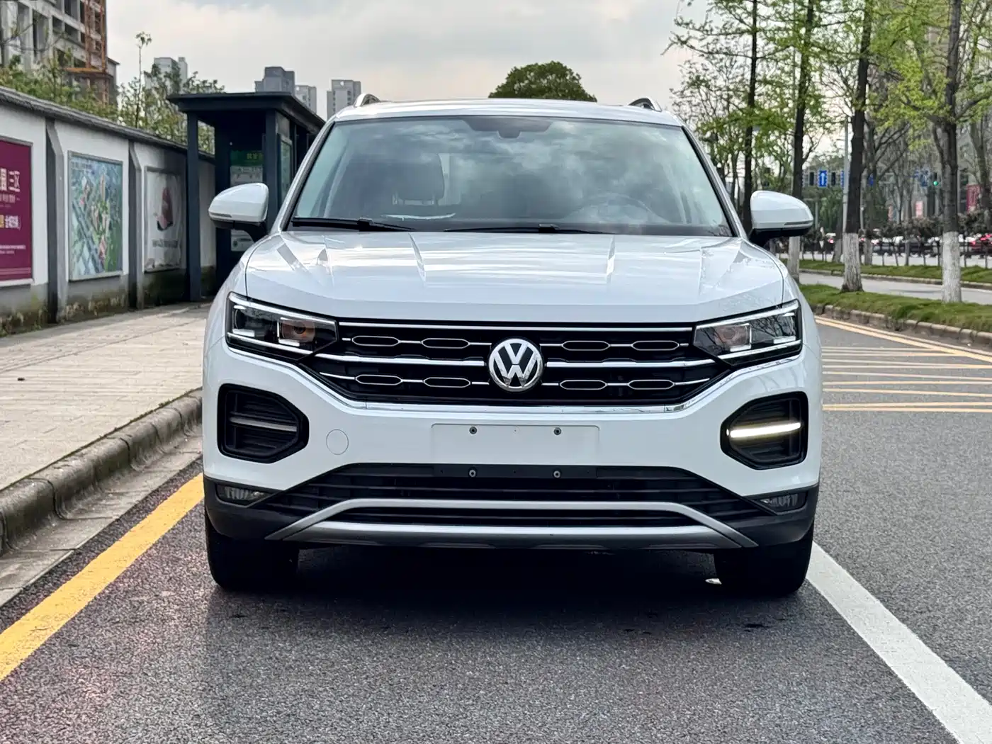 Volkswagen Tayron 2022 280TSI 2WD Luxury Smart Connect Edition фото 2