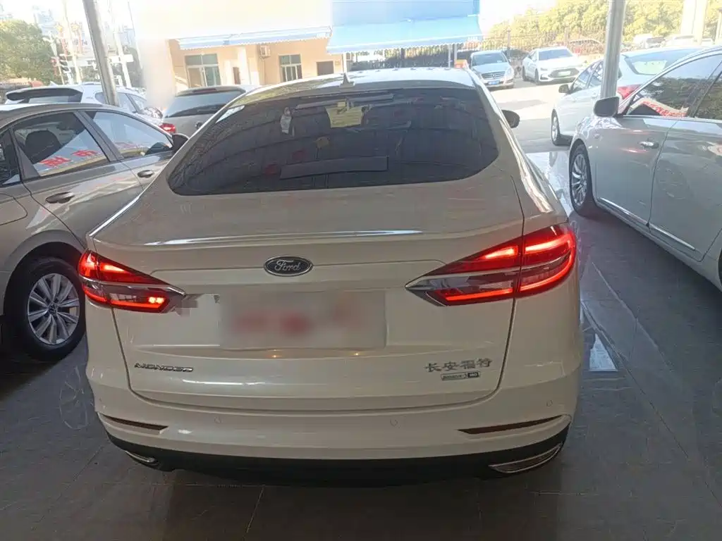 FORD MONDEO