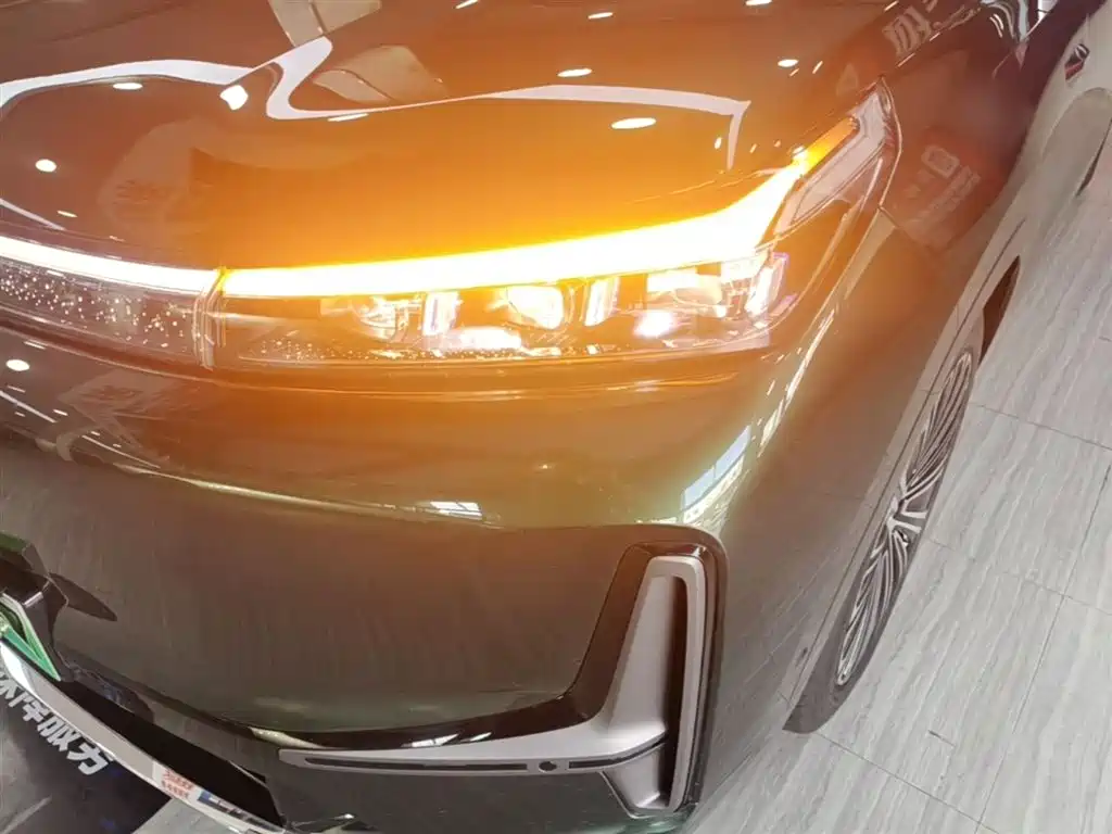 Geely Galaxy Galaxy M9 2025 Base Model фото 24