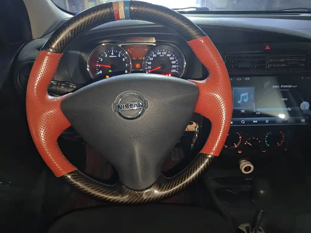 Nissan Livina 2018 2015 1.6XE CVT Comfort Edition
