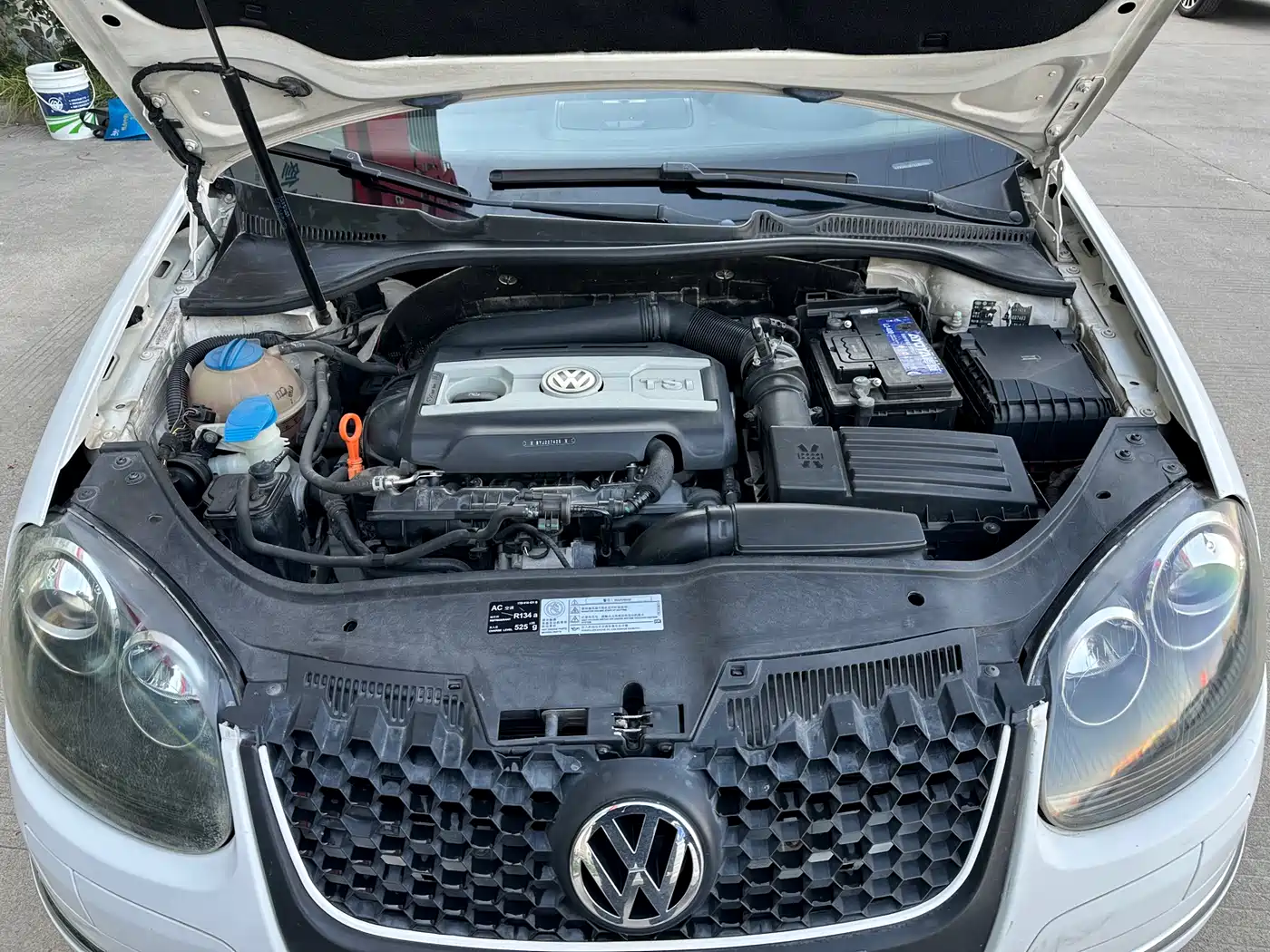 Volkswagen Sagitar 2011 1.8TSI Automatic Champion Edition фото 16