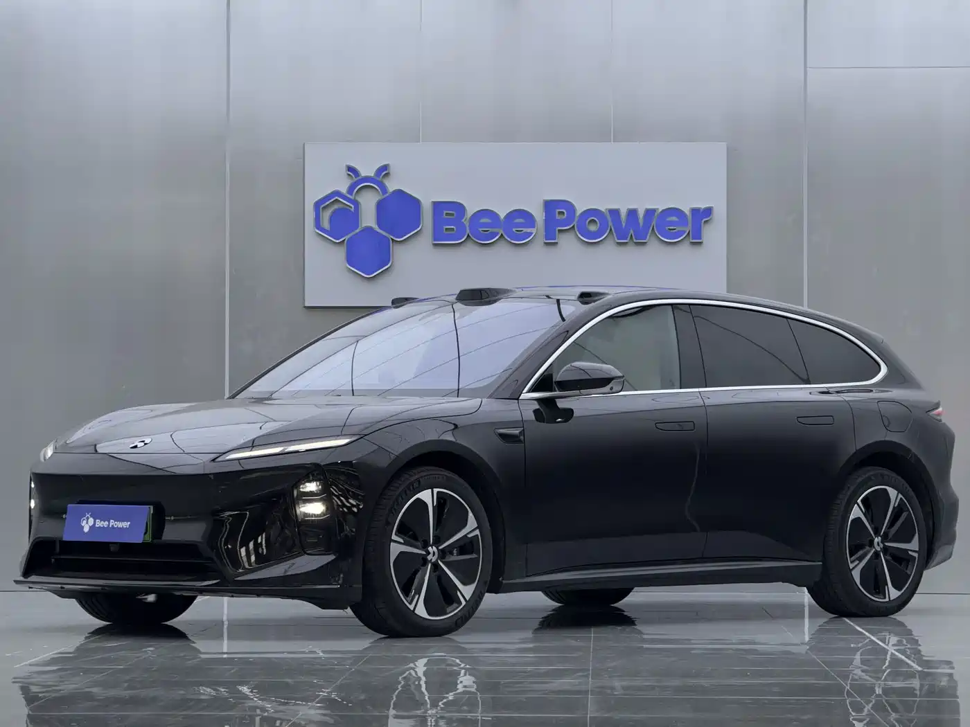 NIO ET5T 2025 75kWh Touring