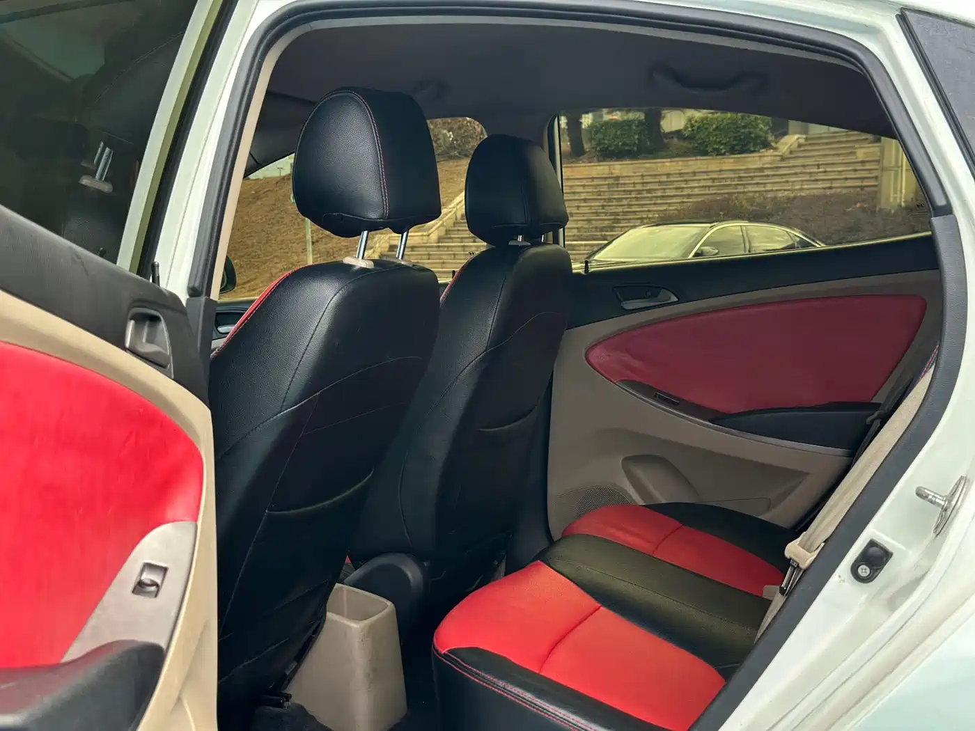 Hyundai Verna 2014 1.4L Automatic Smart GLS фото 8
