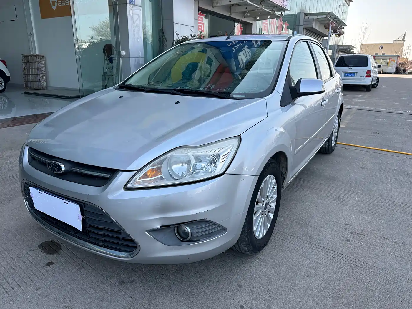 Фото 1 - Ford Focus