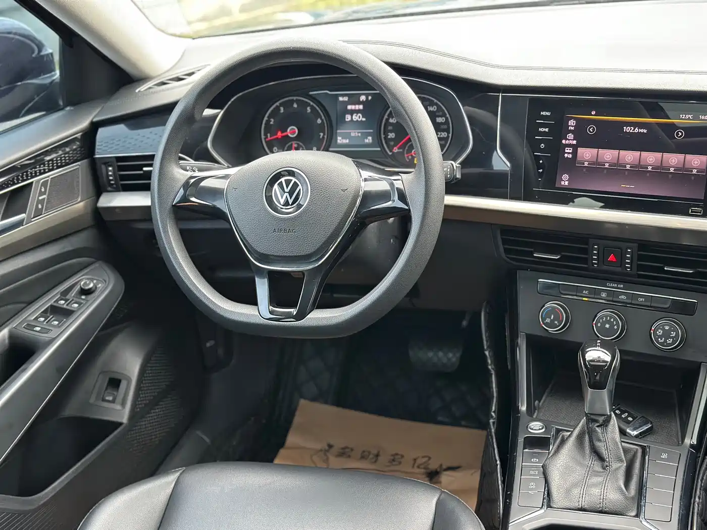 Volkswagen Passat 2021 Model 280TSI Business Edition фото 7