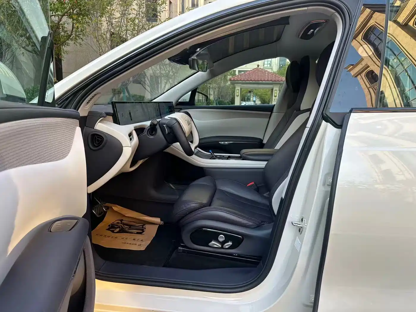 ZHIJI AUTOMOBILE ZHIJI LS7