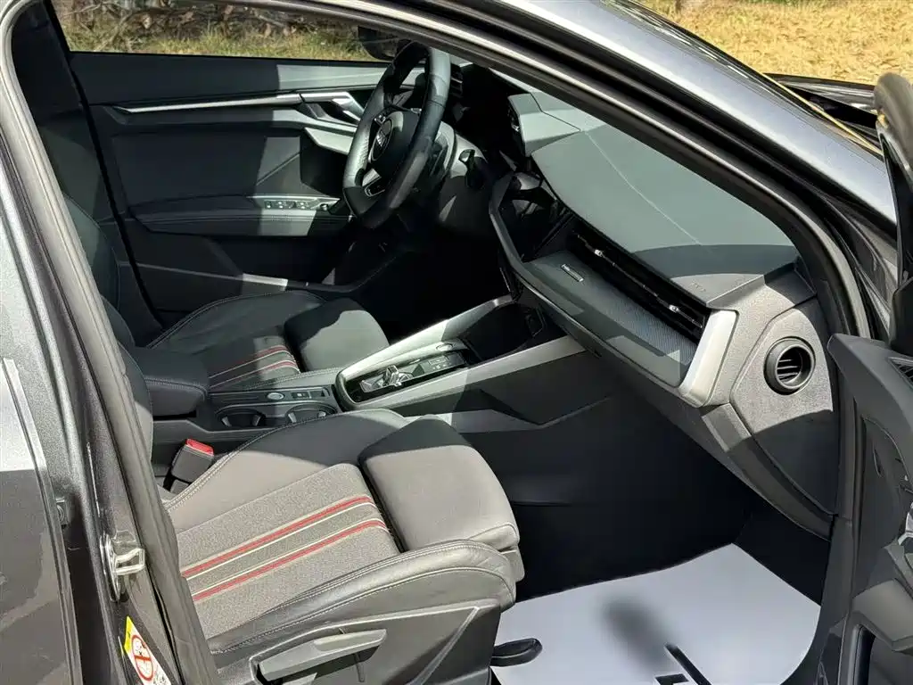 Audi A3 2022 Sportback 35 TFSI Style Sport фото 12