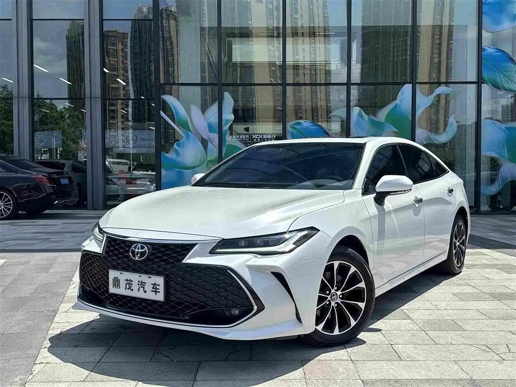 TOYOTA ASIAN DRAGON