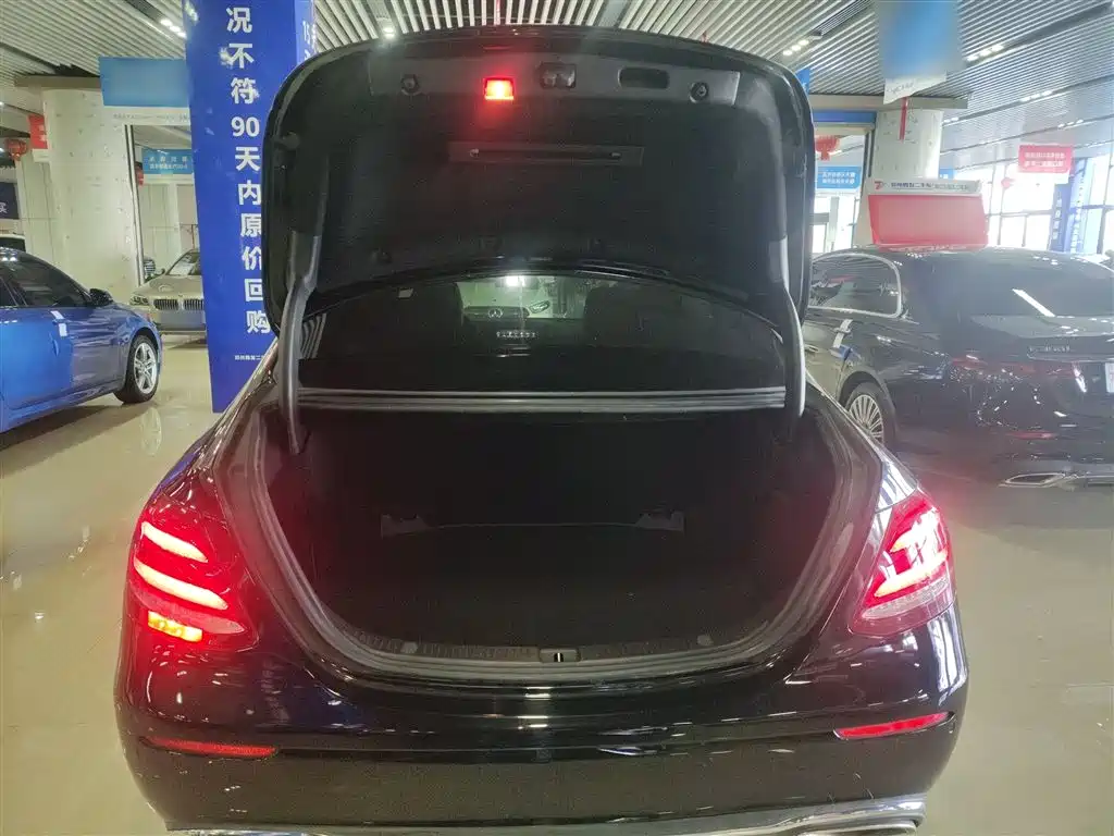 Mercedes-Benz E-Class 2016 E 200 L фото 19