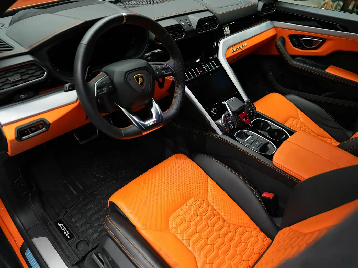 Lamborghini Urus 2021 4.0T V8 фото 24