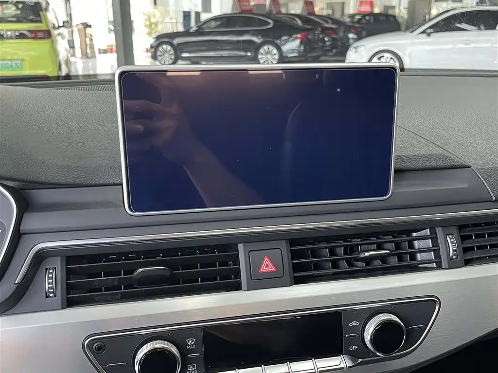 Audi A4L 2019 40 TFSI Fashion (China VI) фото 9
