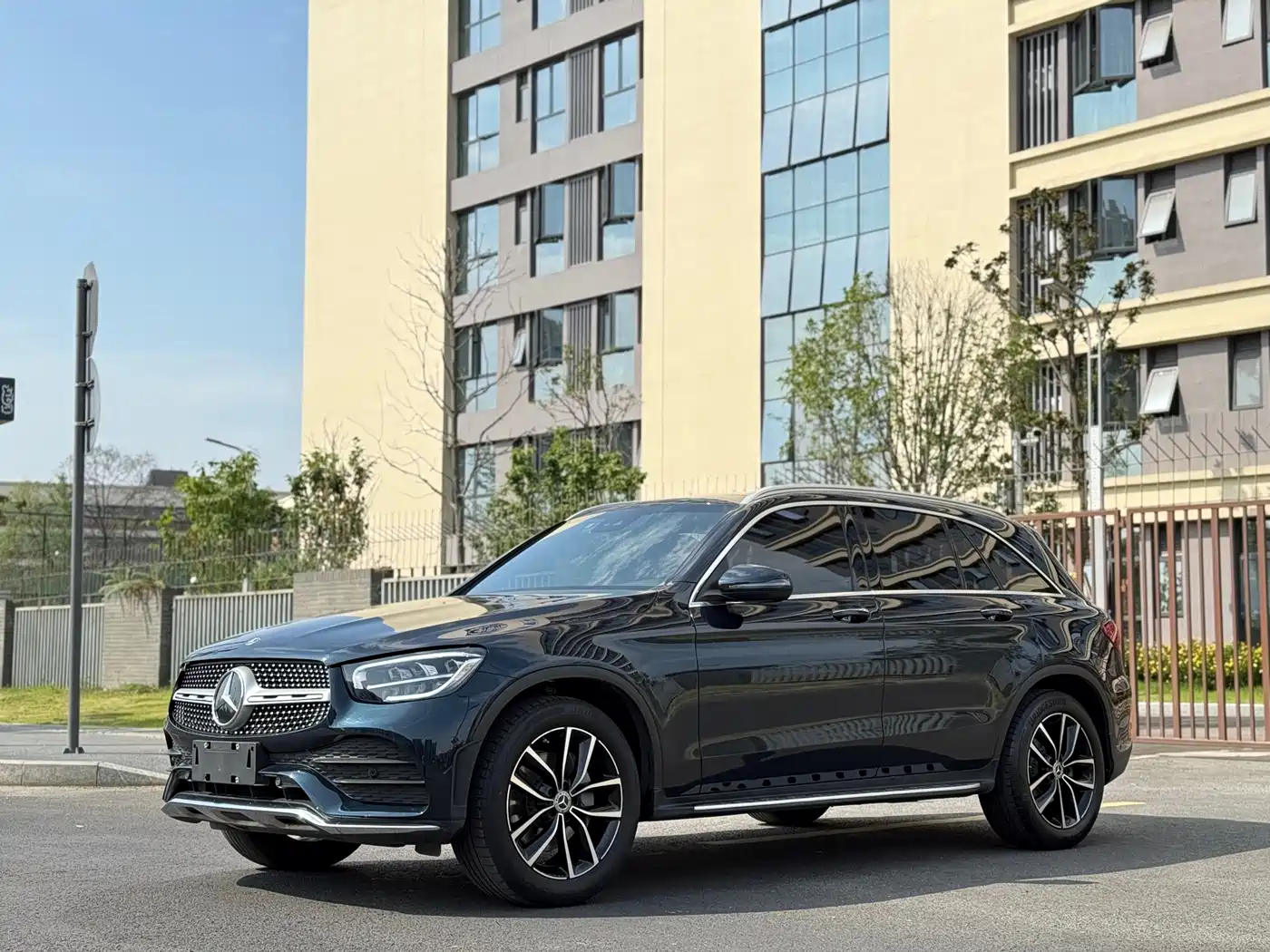Mercedes-Benz GLC 2021 GLC 300 L 4MATIC Sporty