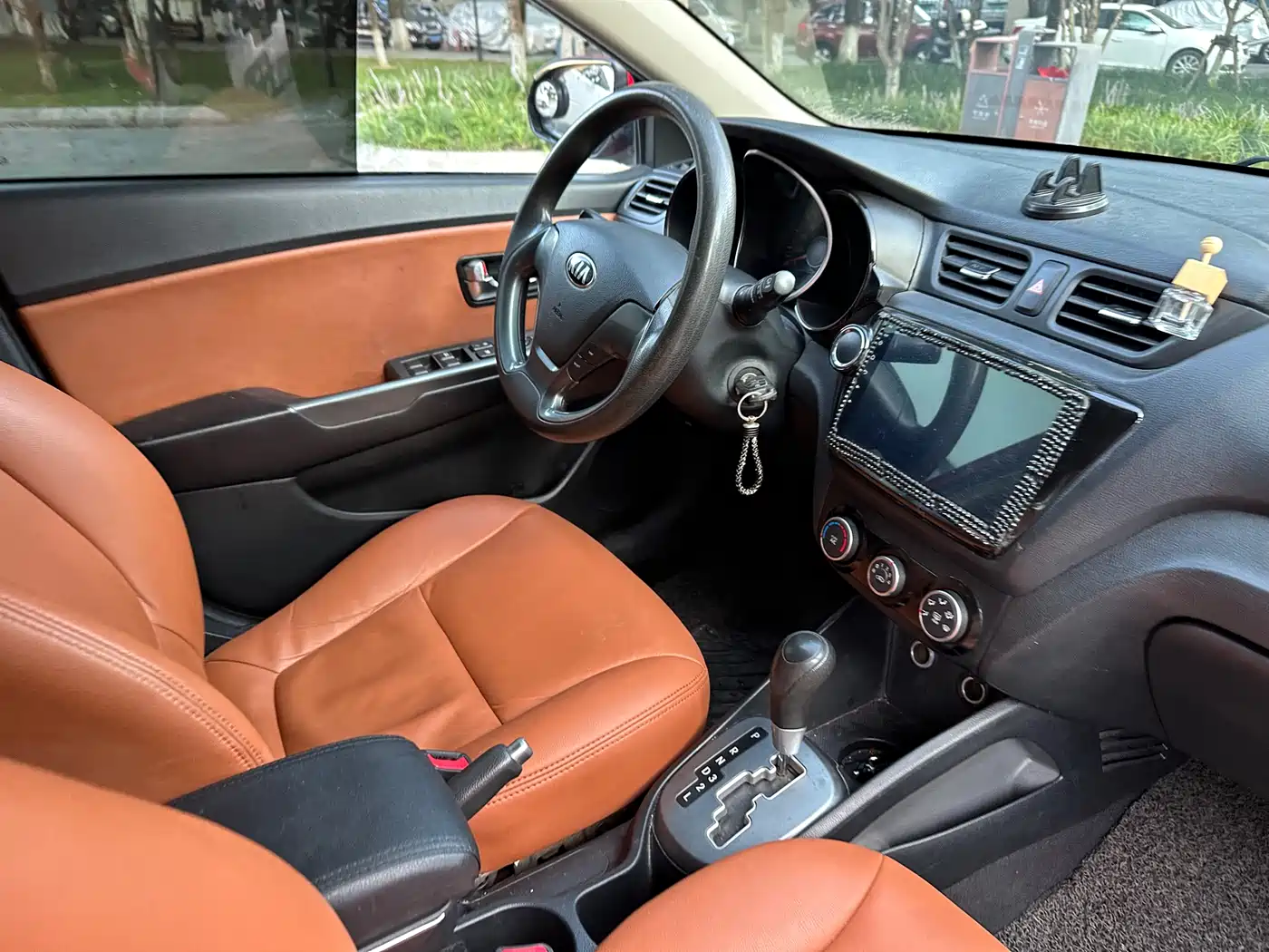 Kia K2 2015 Sedan 1.4L AT GLS фото 17