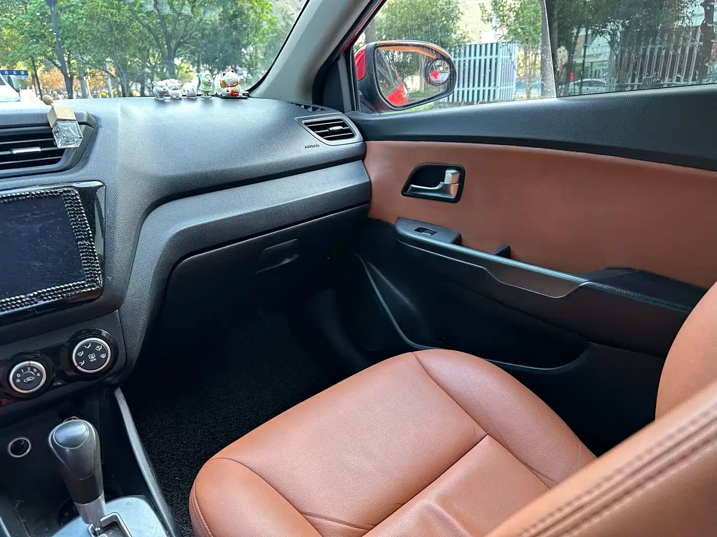 Kia K2 2015 Sedan 1.4L AT GLS фото 9