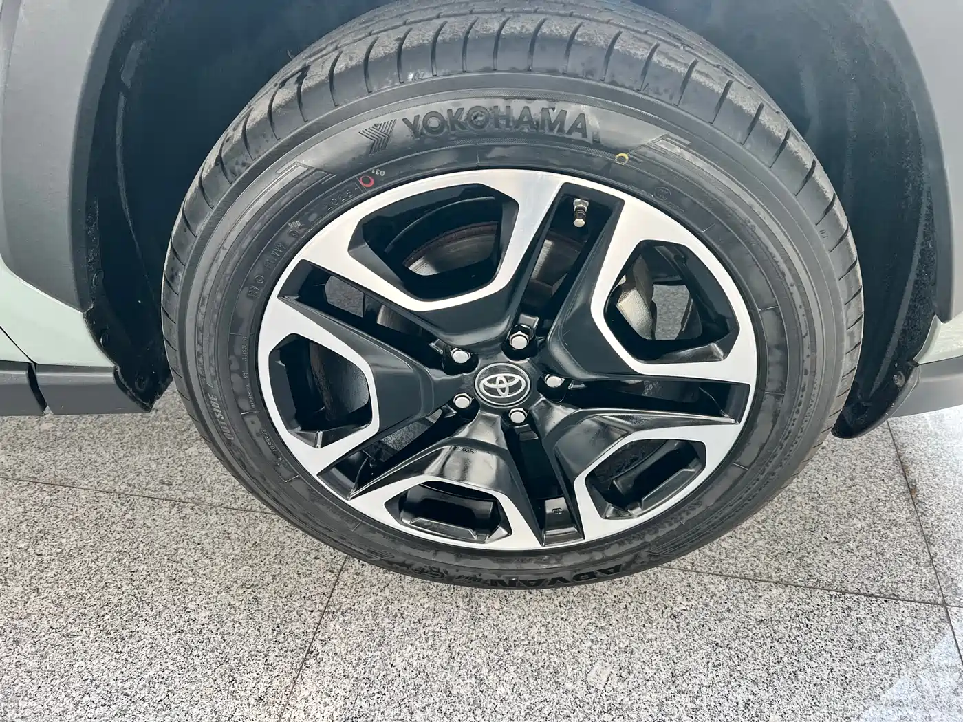 Toyota RAV4 Rongfang 2021 2.0L CVT 4WD Premium фото 13