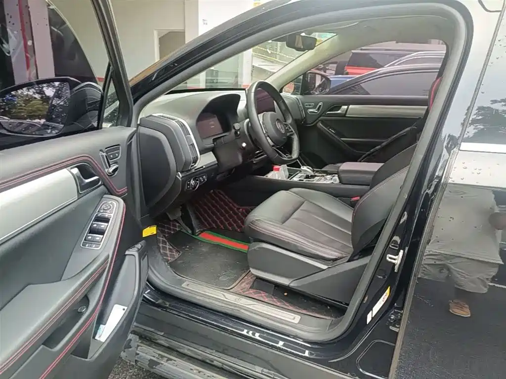BYD Tang New Energy 2018 DM 2.0T AWD Smart Connection Enjoy Edition 7-Seater China V фото 12