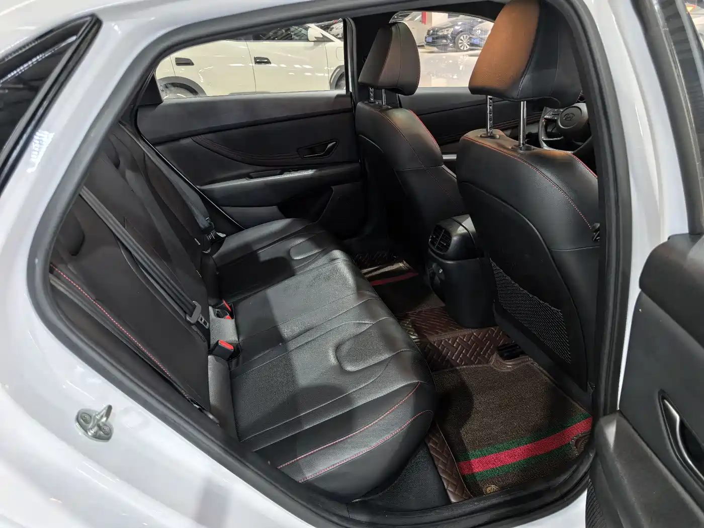 Hyundai Elantra 2023 240TGDi DCT N Line LUX Premium фото 14