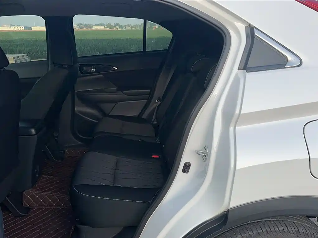 Mitsubishi Eclipse Cross 2018 1.5T CVT 2WD Fearless Edition фото 13