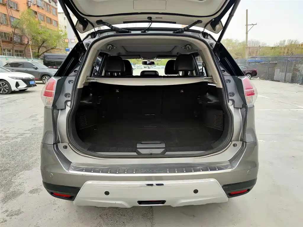 Фото 19 - Nissan X-Trail