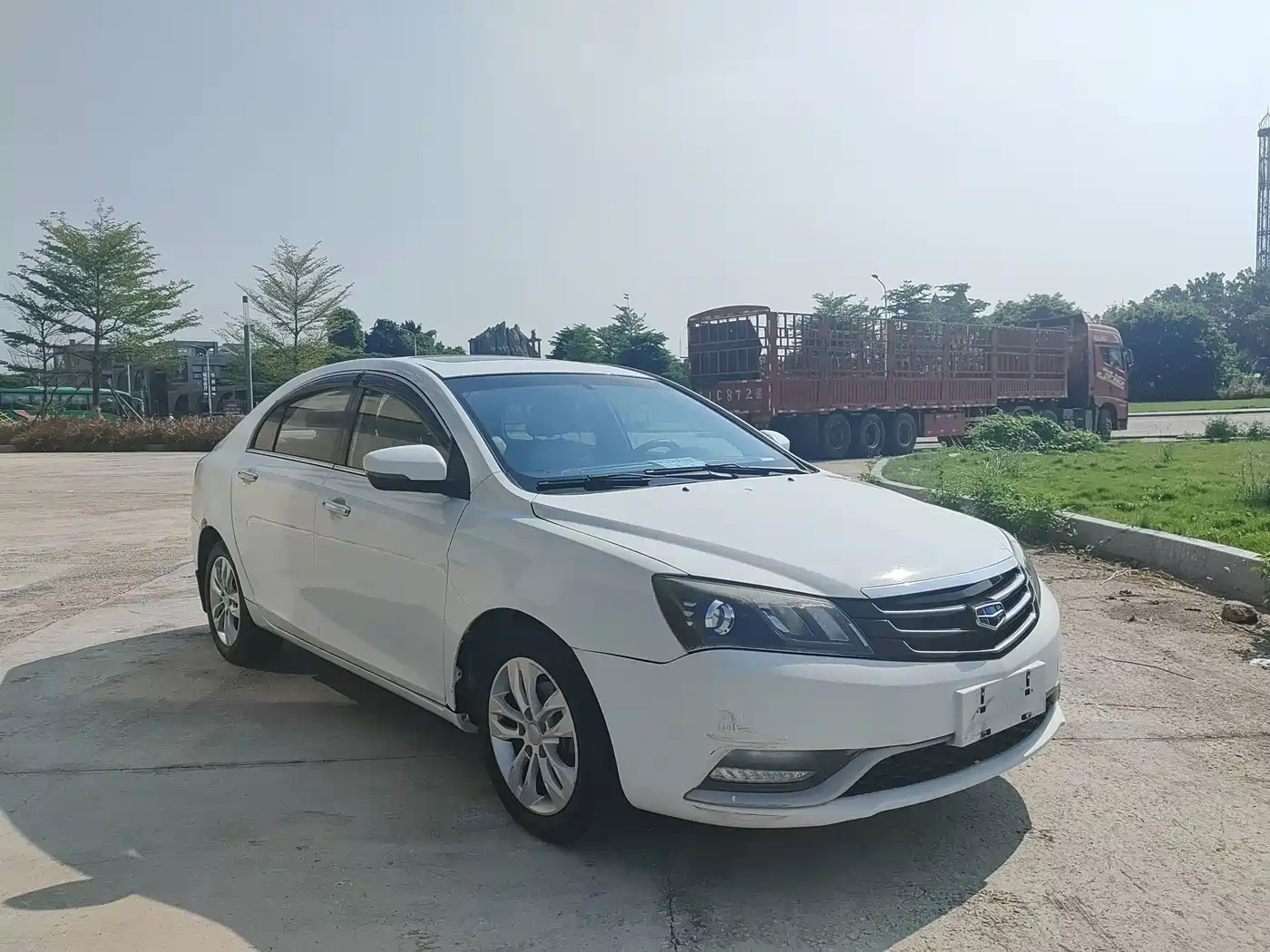 Geely Emgrand 2014 2014 Sedan 1.5L CVT Elite