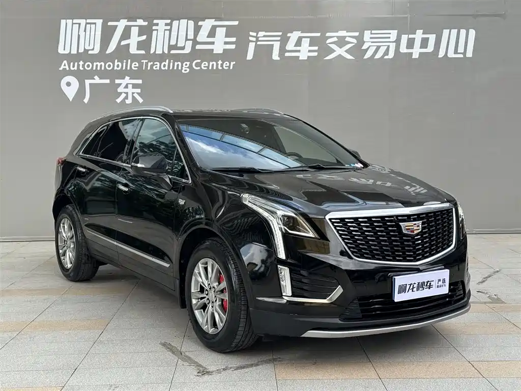 CADILLAC XT5