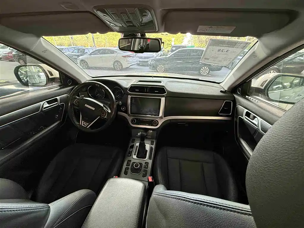 Haval H6 Coupe 2016 Blue Label 1.5T Automatic 2WD Urban фото 6