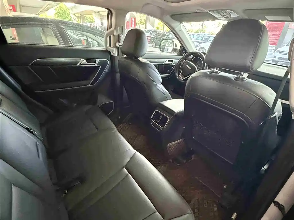 Haval H6 Coupe 2016 Blue Label 1.5T Automatic 2WD Urban фото 5
