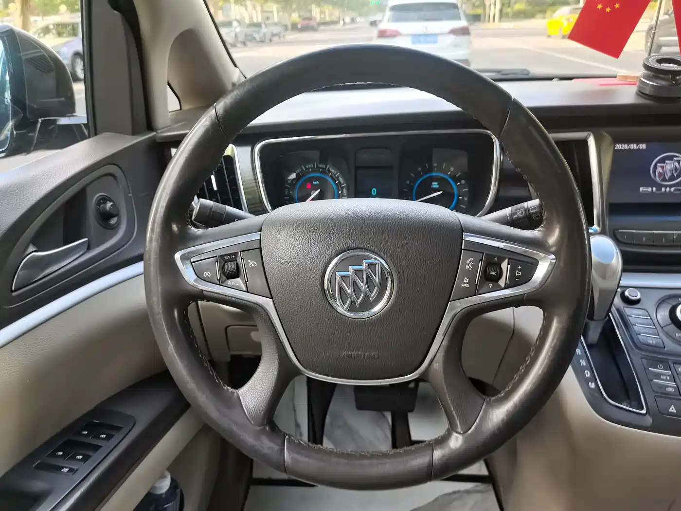 Buick GL8 2013 3.0L XT Luxury Business Flagship Edition фото 20