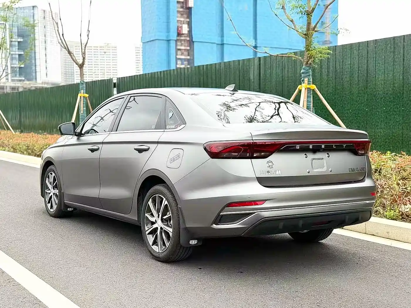 GEELY AUTOMOBILE EMGRAND