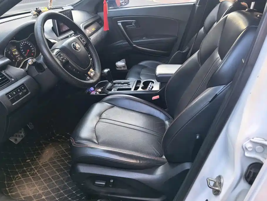 Фото 9 - Besturn X80