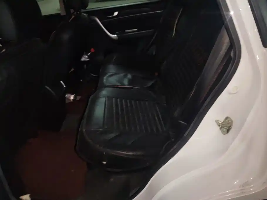 Haval M6 2017 2017 1.5T Manual 2WD Elite