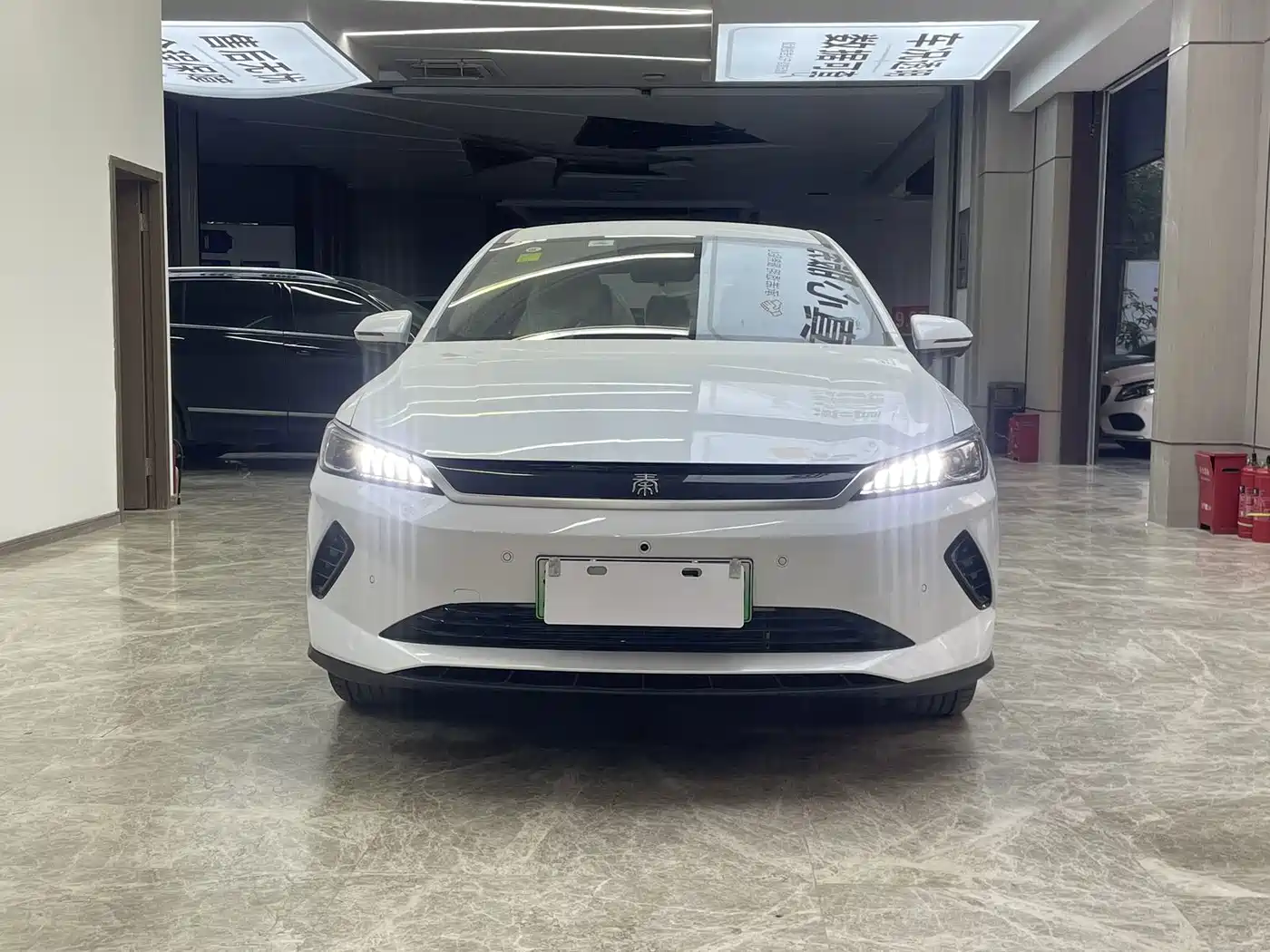 Фото 3 - BYD Qin PLUS