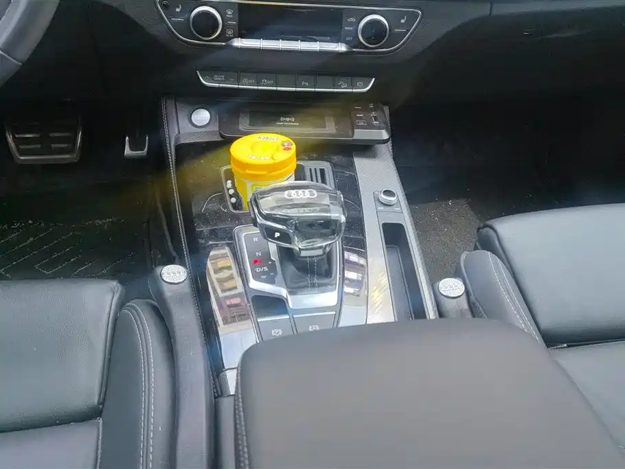 Audi Q5L 2023 40T Luxury Dynamic фото 16