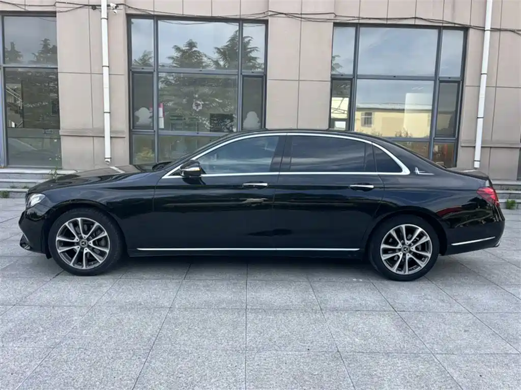 Mercedes-Benz E-Class 2018 Facelift E 200 L фото 7