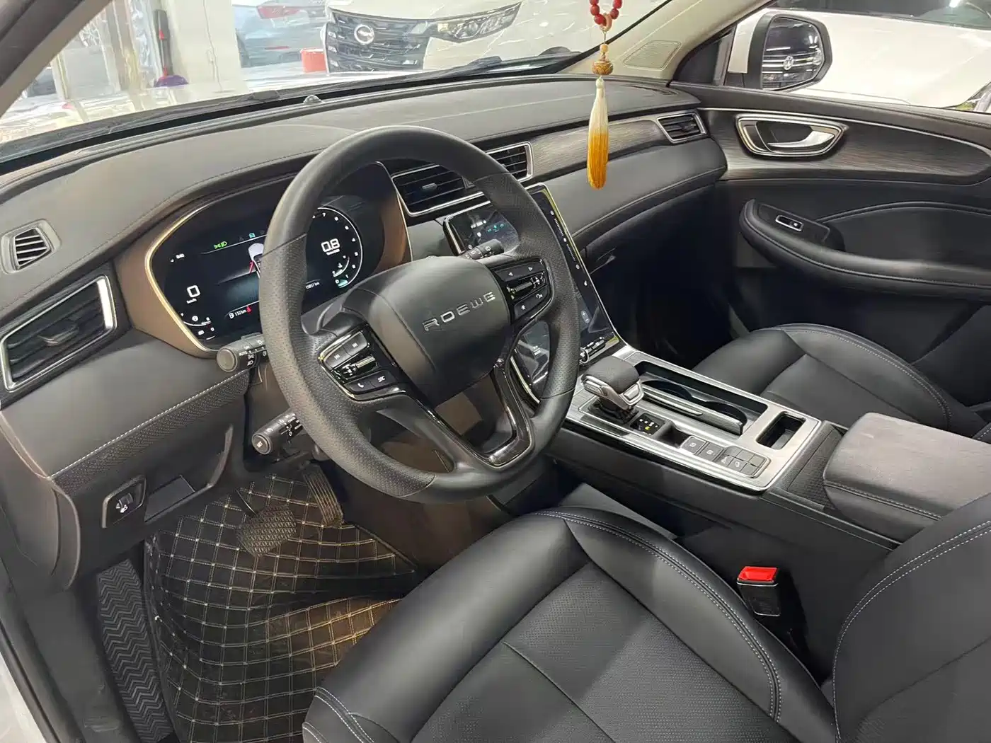 Roewe RX5 2025 2025 PLUS 330TGI Auto Trend-Setting Smart Edition