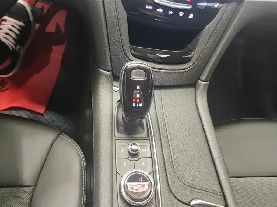 Cadillac XT6 2020 28T 6-Seater 4WD Luxury Model фото 16