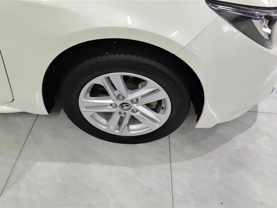 Toyota Levin 2019 185T CVT Luxury Edition China V фото 6