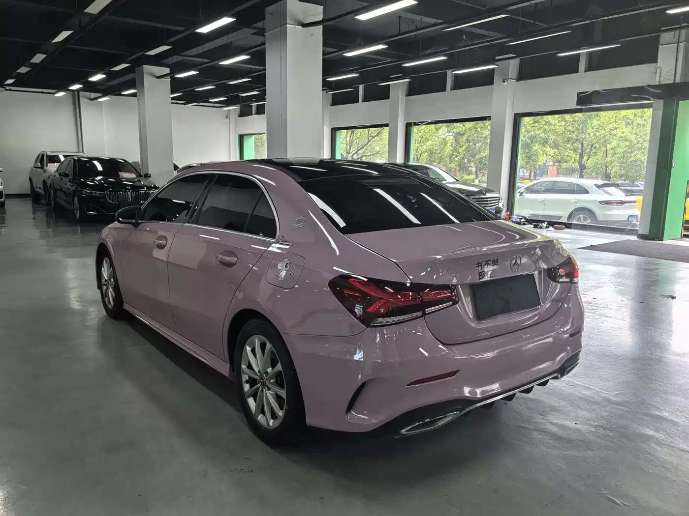 Mercedes-Benz A-Class 2019 A 200 L Sport Sedan фото 7
