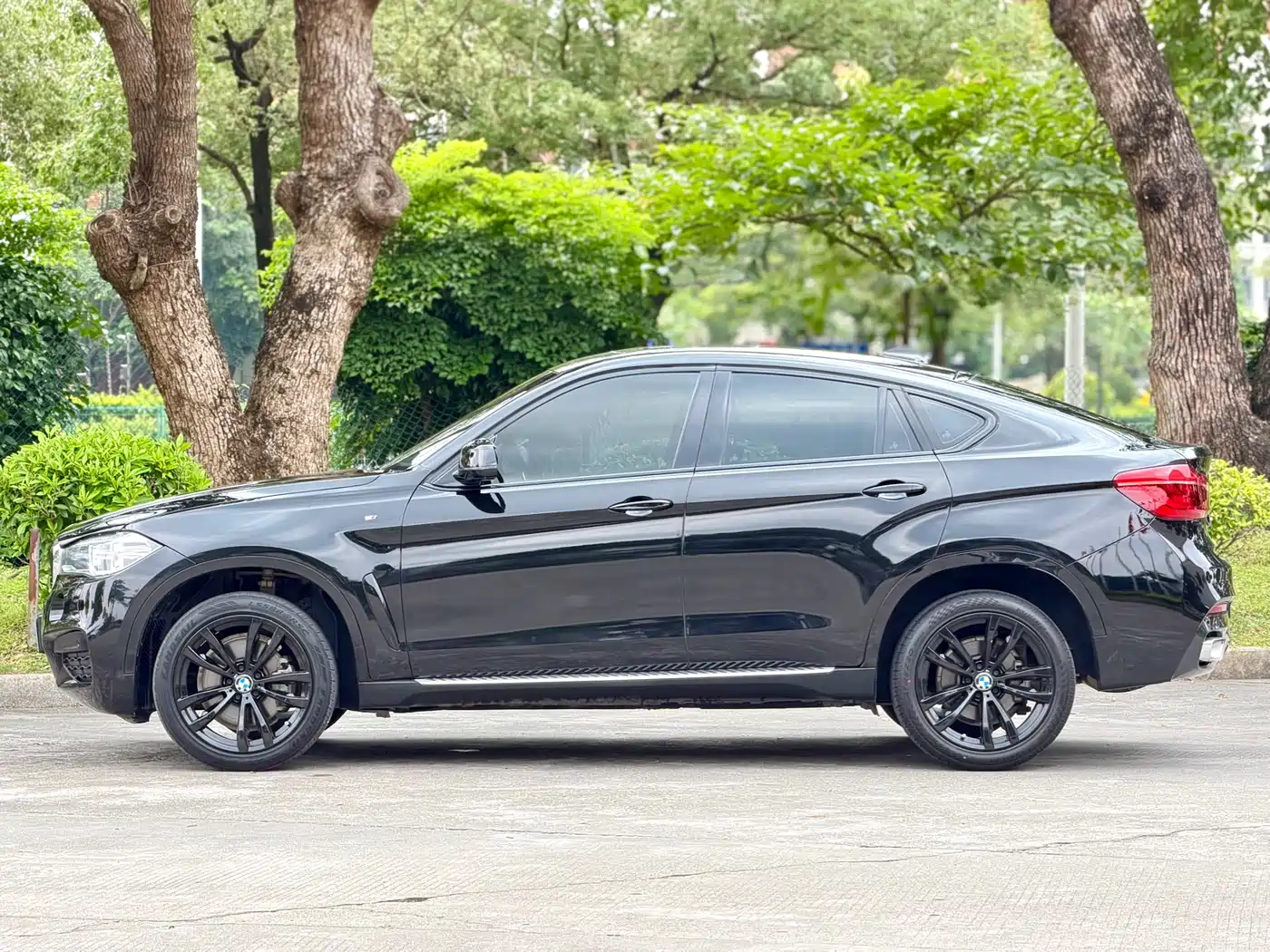 Фото 4 - BMW X6