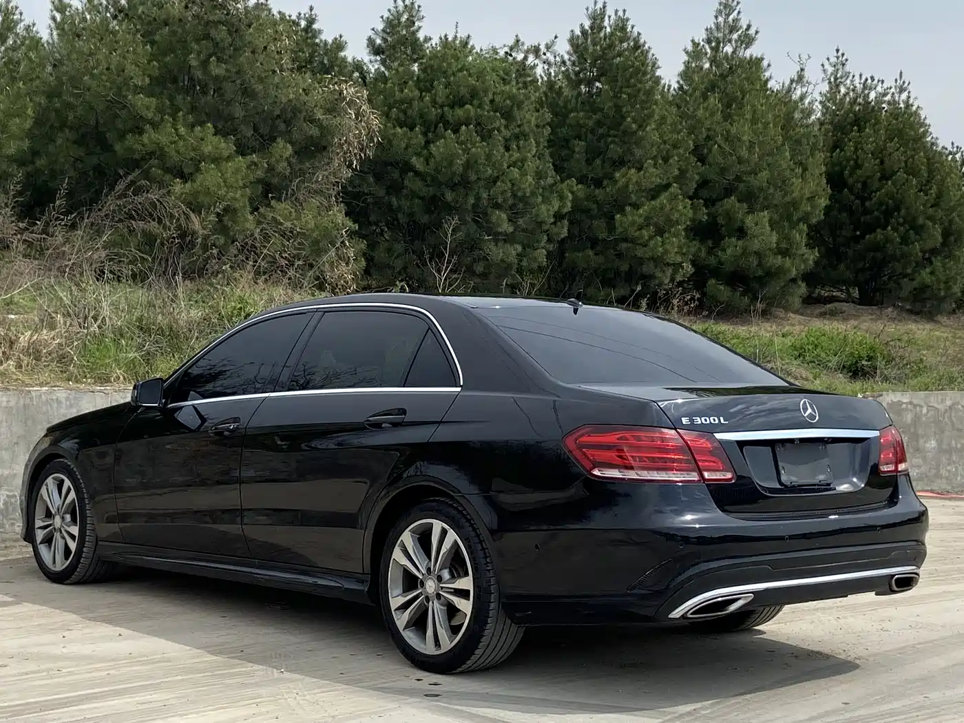 Mercedes-Benz E-Class 2014 Facelift E 260 L Sport фото 21